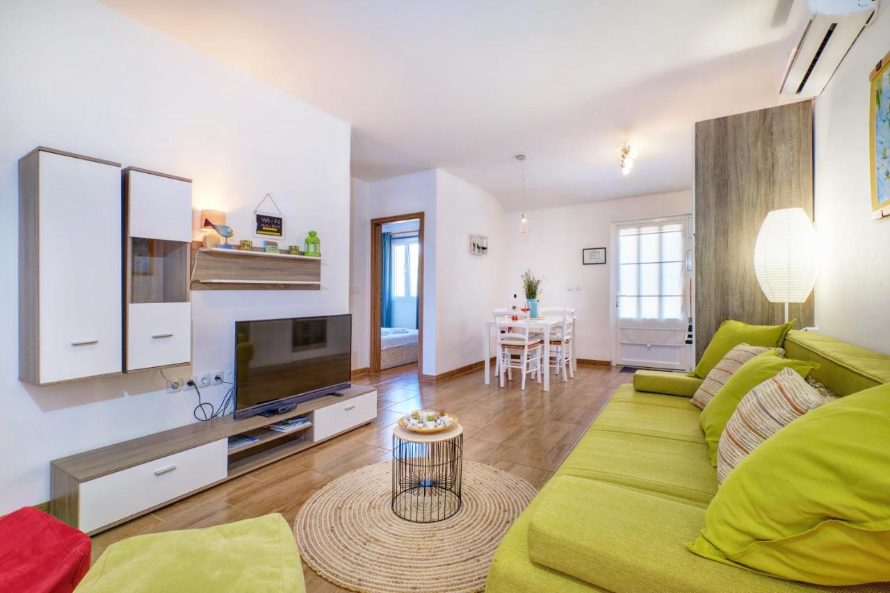 Apartment Tena Veli Losinj Bagian luar foto